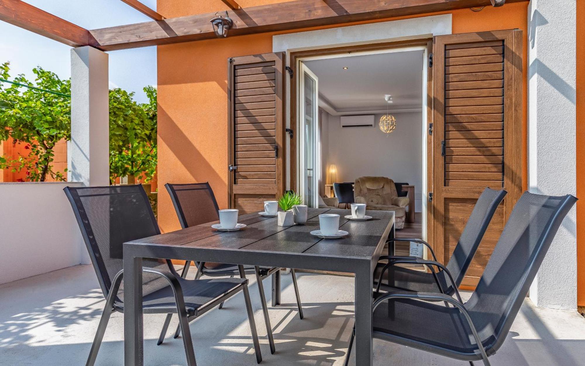 Apartment Valter